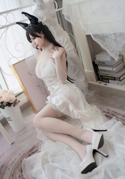 欧美女性精致视频_HD在线播放
