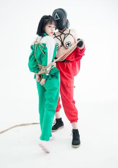 欧美高姿态头像男_蓝光手机在线看